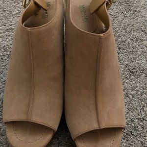 Michael Kors platform shoes size 7.5